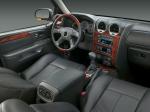 GMC Envoy Denali 2005 года